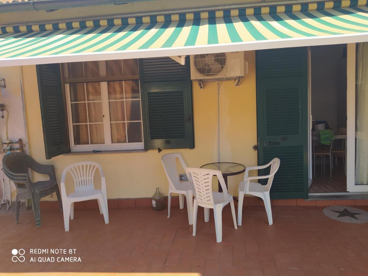Casa Vacanza Oasi Tranquilla La Spezia Exteriör bild