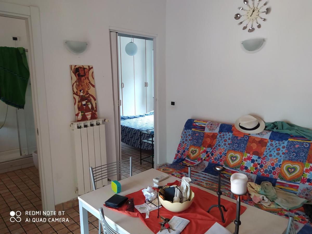 Casa Vacanza Oasi Tranquilla La Spezia Exteriör bild